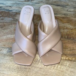 a new day crisscross sandal heels NWOT